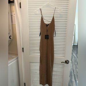 Jlux brown dress with high slit. NWT